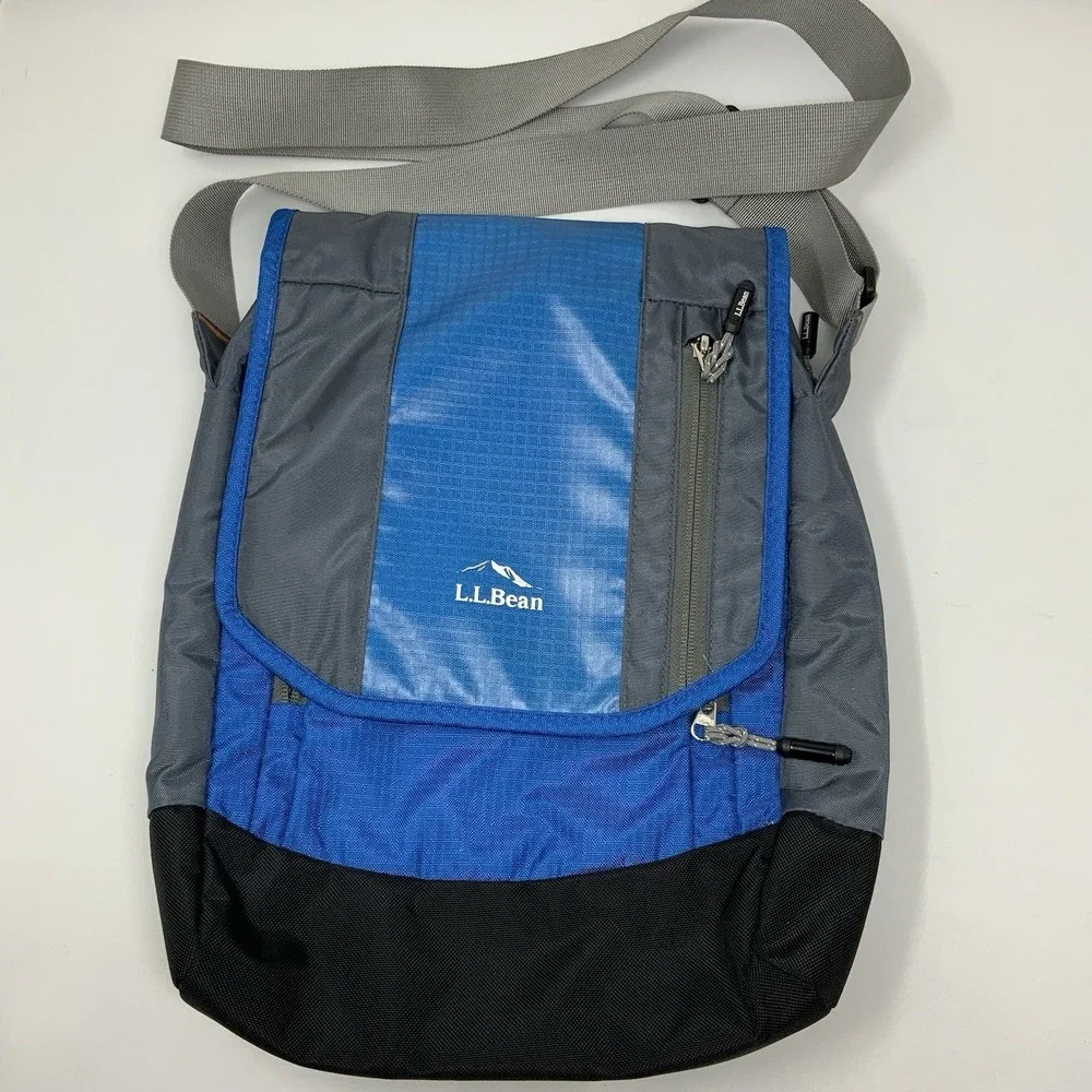 LL Bean Messenger Crossbody Bag Tablet Field Rip Stop Travel Blue Gray Black - Picture 1 of 12